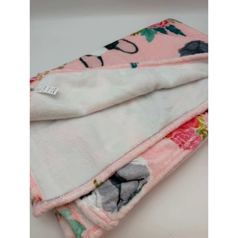 French Bulldog Pink Fleece Blanket 50x40 – Floral Dog Throw – Like New - Picture 5 of 5